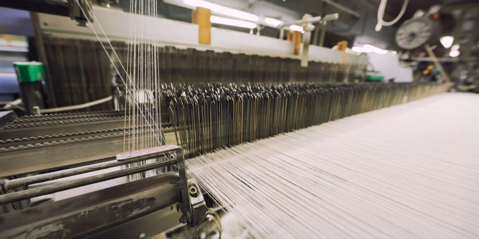 Real-Time Monitoring of Loom Machine Performance
