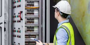 Bench Power Supplies Engineers Need: A Deep Dive into the Siglent SPD1305X